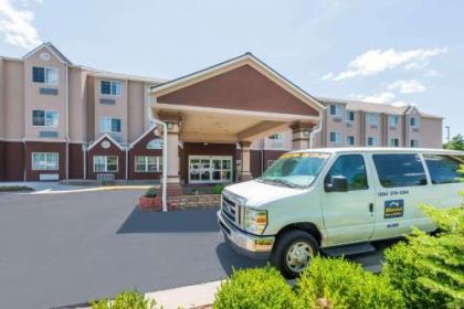 microtel Inn  Suites by Wyndham Kansas City Airport Missouri